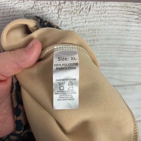 Crazy Train Women's Cheetah Printed Boho Fringe Shorts Size XL - Picture 7 of 7